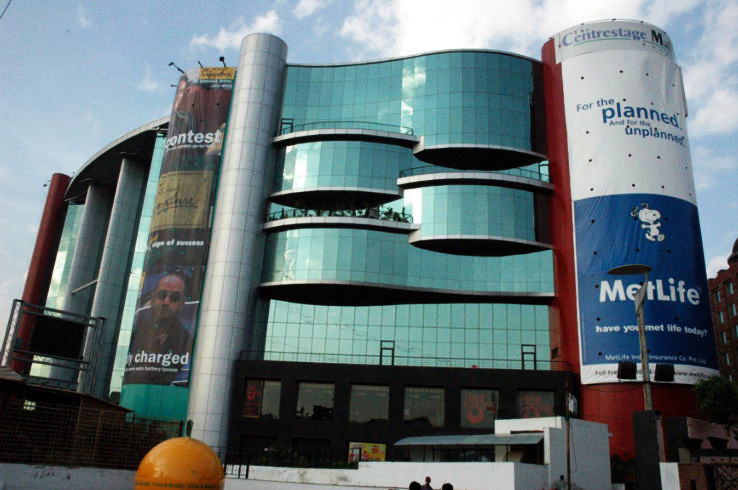 6. Center Stage Mall